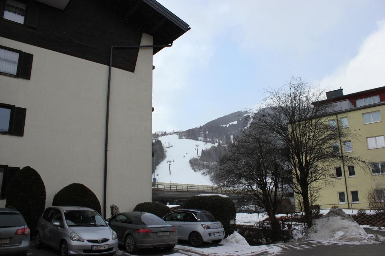 Gemuetliches 4Er Apartment In Skilift-Naehe Zell am See Exteriör bild